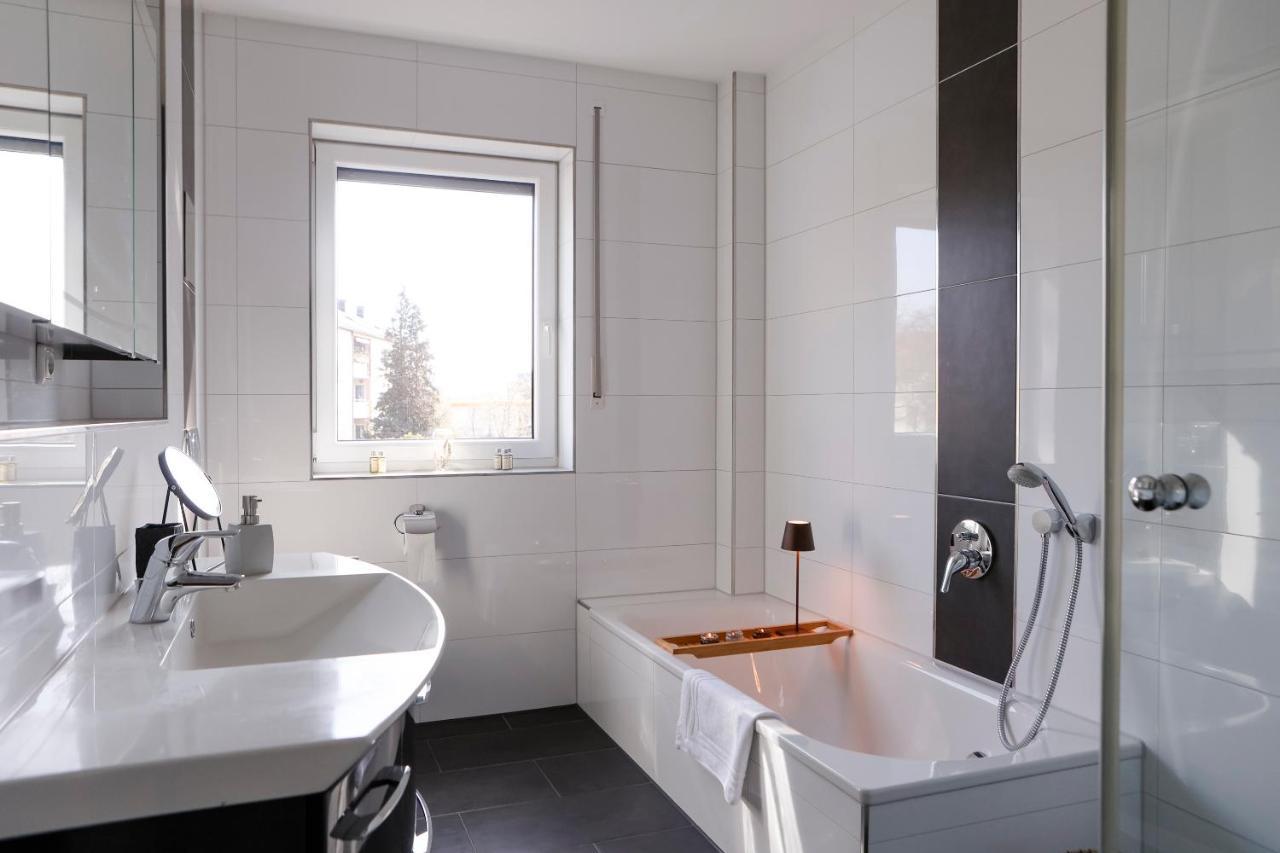 Lumen Homes - Design-Apt. Nahe Audi Und Altstadt, 3 Zimmer, Netflix Ingolstadt Extérieur photo