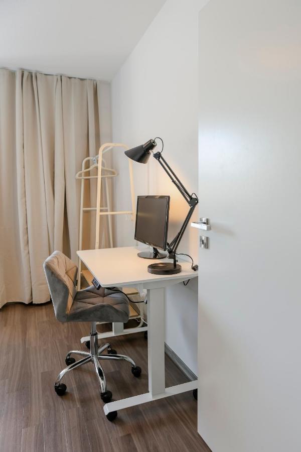 Lumen Homes - Design-Apt. Nahe Audi Und Altstadt, 3 Zimmer, Netflix Ingolstadt Extérieur photo