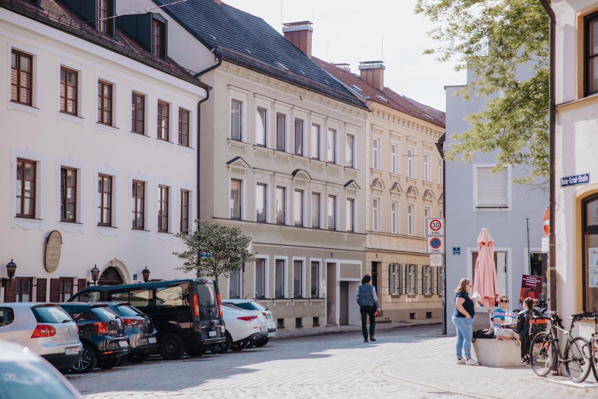 Lumen Homes - Design-Apt. Nahe Audi Und Altstadt, 3 Zimmer, Netflix Ingolstadt Extérieur photo